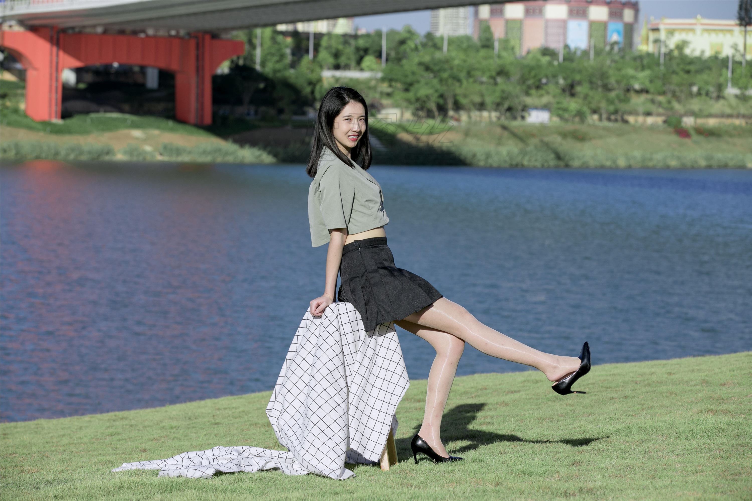 尤蜜丝 穿搭写真 NO.003